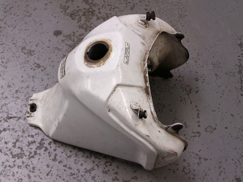 Fuel tank for - fuel, 1991