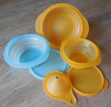 Tupperware - Ensemble de 4 Mini-Max - 2 boîtes, 1 passoire, 1 entonnoir