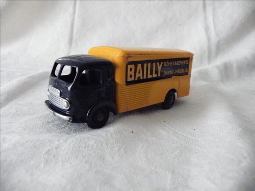 Dan toy ancien simca cargo - ,