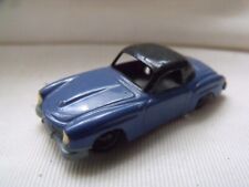 ref A 7 - ho - 1/87 - JOUEF -  MERCEDES 300 SL   repeinte  bleue toit noir