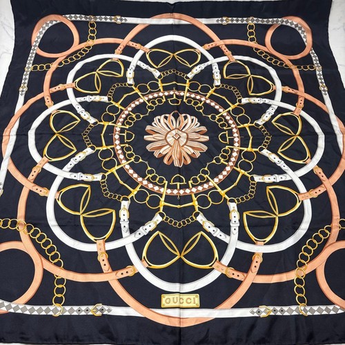 Gucci écharpe ceinture
