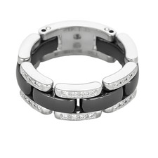 CHANEL -ULTRA - Moyen Modèle-