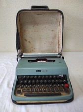 Ancienne machine écrire - ancienne, à