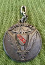 PENDENTIF MILITAIRE - CISALAT CASERNE KLEBER ESSAY LES NANCY - BON ÉTAT