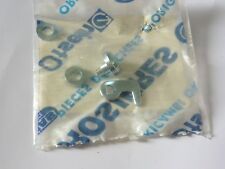 93901254 Fixation grille pour