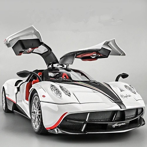 Pagani huayra dinastia - 1:18,