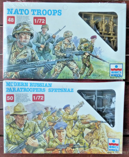 Soldats plastique - ,