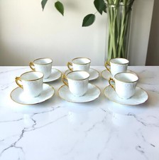 Limoges Lafarge. 6 tasses soucoupes à café en porcelaine modèle rocaille
