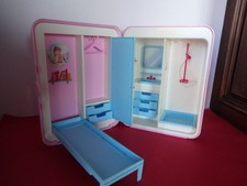 Valise studio pour poupée mannequin de Berchet