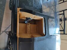 jouet ancien tôle marque TONKA 4X4 Bronco. Etat d'usage. Noir. L 45 l 23 h 26.