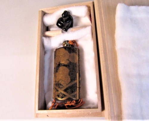 Inro netsuke matsusai maki - matsusai, maki-e