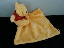 *. DOUDOU PELUCHE DISNEY BABY WINNIE JAUNE ROUGE ABEILLE MOUCHOIR ET.NEUF*