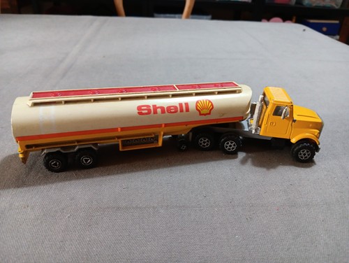 Camion scania citerne - citerne, shell