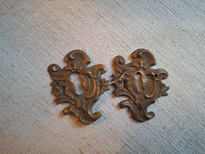 2 entrees de serrures 2 different petit modèle  ameublement deco shabby campagne