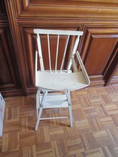 ANCIENNE CHAISE HAUTE EN BOIS DE BEBE JOUET POUR POUPEE ,OURS VINTAGE DECORATION