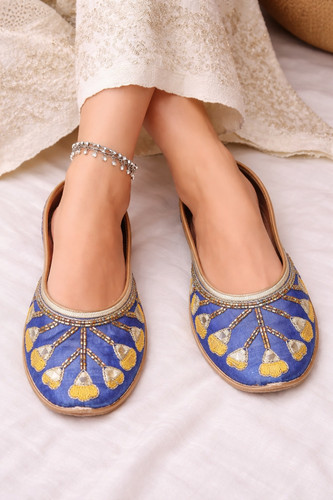 Chaussures traditionnelles