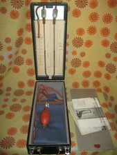 MEDECINE Ancien LABORATOIRE PORTATIF DE CONTRÔLE MEDICAL SPIROMETRE SOUFFLE