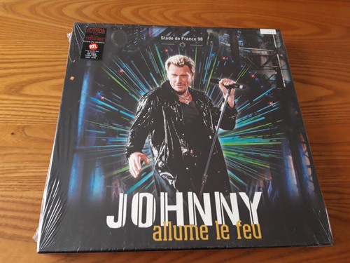 Johnny hallyday allume feu - johnny,
