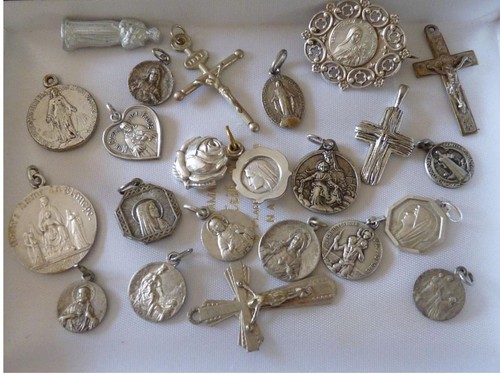 Lot objets religieux - lot,