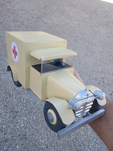 Tintin ambulance les - tintin,