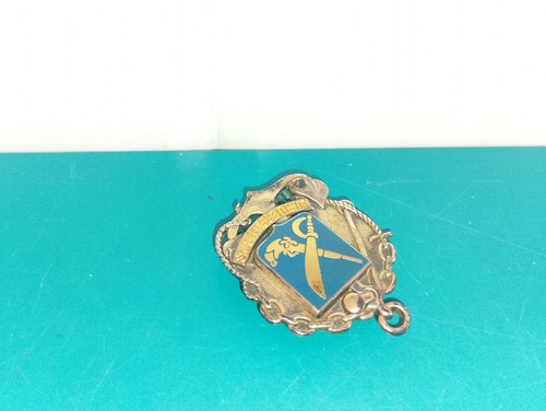 Broche insigne militaire