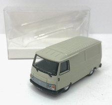 44110 NOREV / 472113 PEUGEOT J9 1981 BEIGE HO 1/87
