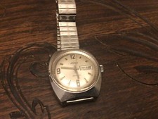 Kody Silver Tone Day/date Vintage Men's Watch vers 1970-cadran pie pan