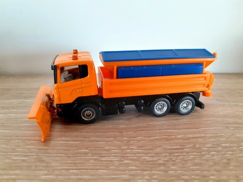Camion déneigement siku - camion,
