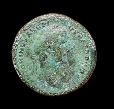 Antonin Le Pieux , Sesterce