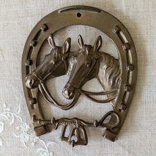 Porte clés mural fer à