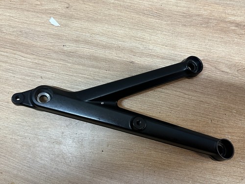 76503006000 support moteur - un,