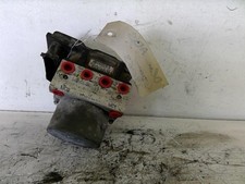 Bloc ABS (freins anti-blocage)