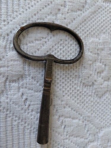 Ancienne clé pour pendule