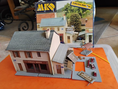 Maquette montée mkd - mkd,