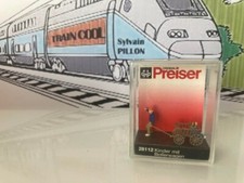 28112 PREISER BOITE DE PERSONNAGE HOMME TIRANT UN CHARIOT ECHELLE HO 1/87