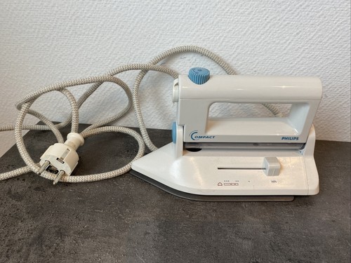 Ancien petit fer repasser - fer, a
