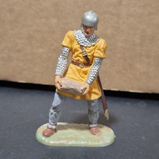 RARE FIGURINE 7 cm NORMAND AVEC PIERRE MOYEN ÂGE MAGNIFIQUE ÉTAT