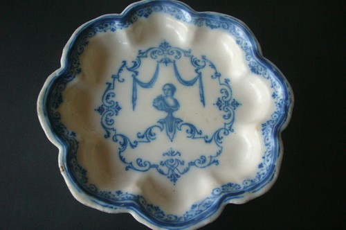 913 drageoir faience - ,