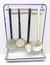 - EGOUTTOIR MURAL PORTE USTENSILES LOUCHE CUILLERES CUISINE TOLE EMAILLEE    D