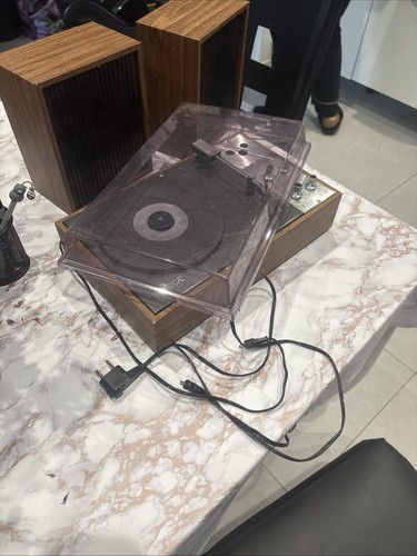 Tourne disque vintage 390 - disque, m