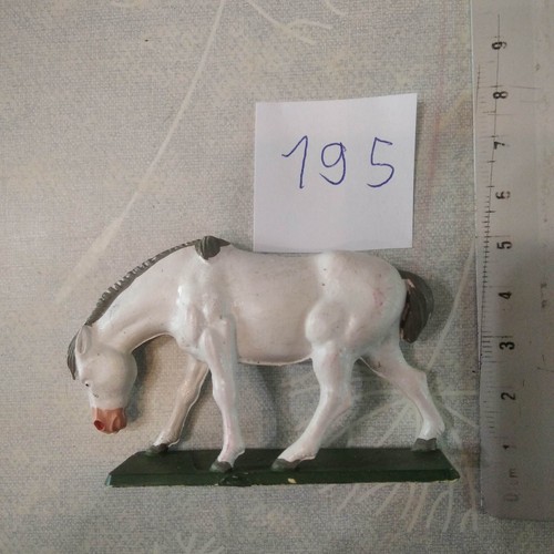 Ancienne figurine plastique - ancienne,