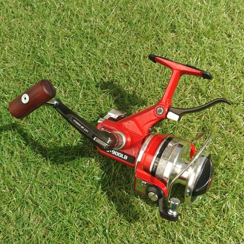 Daiwa 900lb spinning - spinning, reel