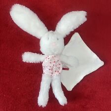 ?? DOUDOU PLAT LAPIN "SUCRE D'ORGE" FOURRURE BLANC/ROSE FLEURI MOUCHOIR BLANC