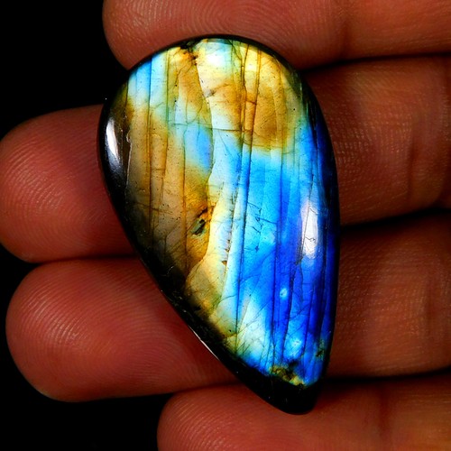 30cts cabochon poire en - cabochon,