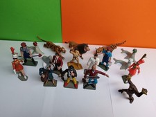 Lot de 18 figurines STARLUX série le cirque.