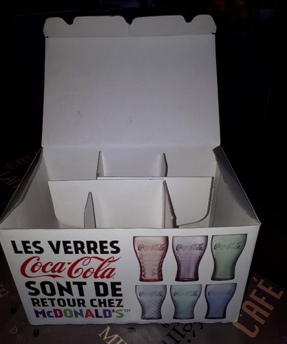 Coffret vide des verres coca - vide,