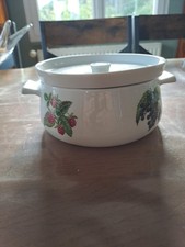 PETITE COCOTTE CULINAIRE PORCELAINE DE PARIS Décor FRUITS SAUVAGES 