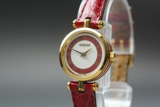 [Exc+5] Montre femme GUCCI