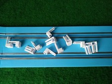 Lot de 12 attaches de rails