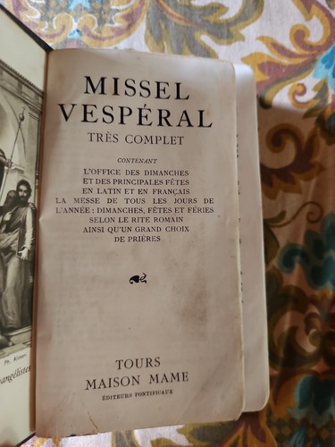 Missel vespéral très - missel,